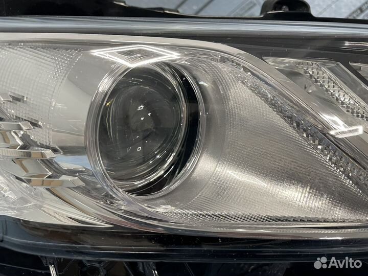 Фара правая toyota camry 75 оригинал