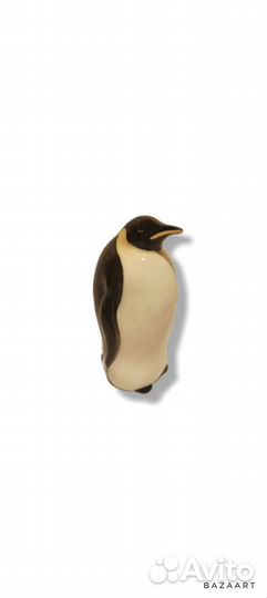 Фарфоровая статуэтка пингвин