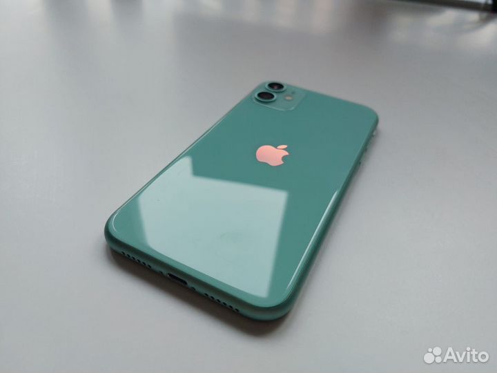 iPhone 11, 64 ГБ