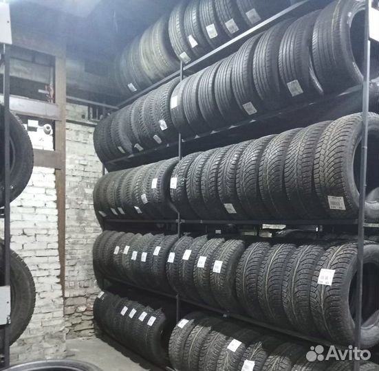 Bridgestone Blizzak VRX 235/50 R18 97M