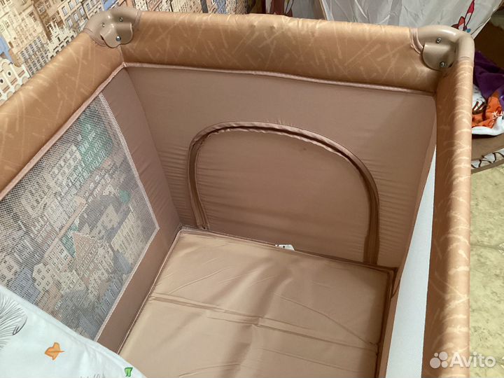 Манеж кровать с матрасом