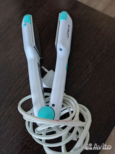 Выпрямитель для волос