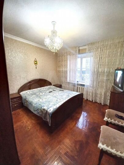 3-к. квартира, 90 м², 5/9 эт.