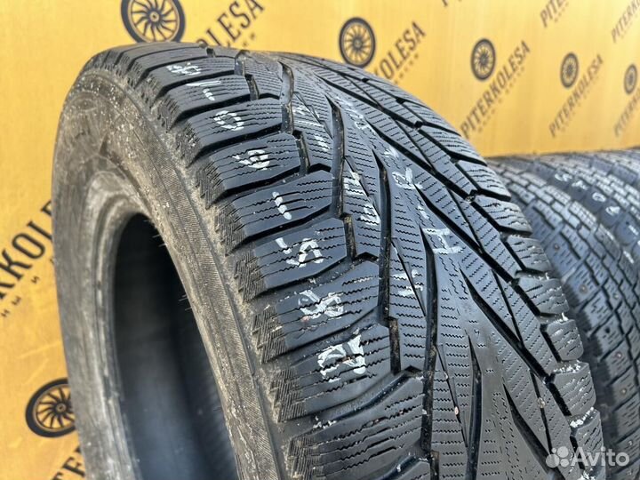 Nokian Tyres Hakkapeliitta R2 285/60 R18 116R