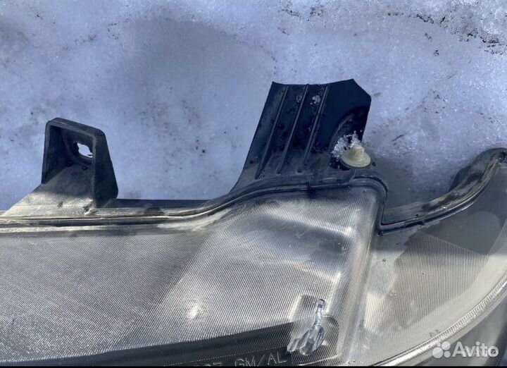 Фары передние Chevrolet Tahoe 20760579 207605578