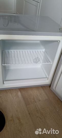Морозильник маленький бу