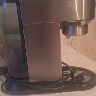 Кофеварка рожковая delonghi