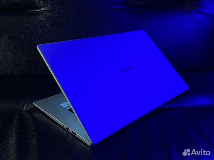 Ультрабук Huawei D15 на Intel Core i5
