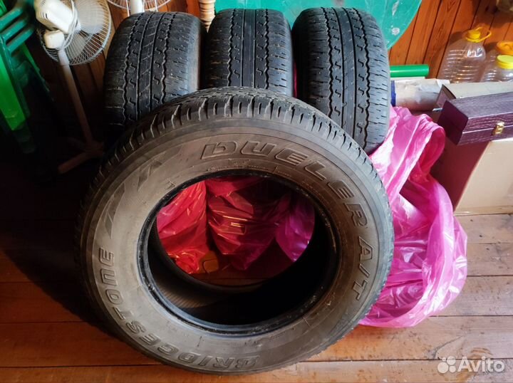 Bridgestone Dueler A/T 265/65 R17