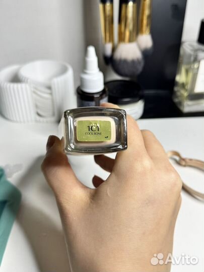 Крем тональный estee lauder futurist 1c1