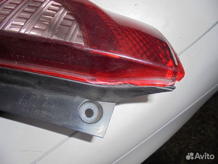 Фонарь задний правый Nissan Note