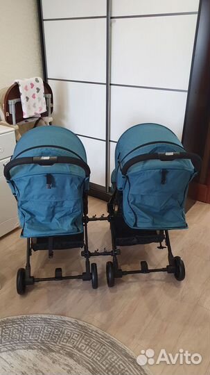 Детская коляска для двойняшек