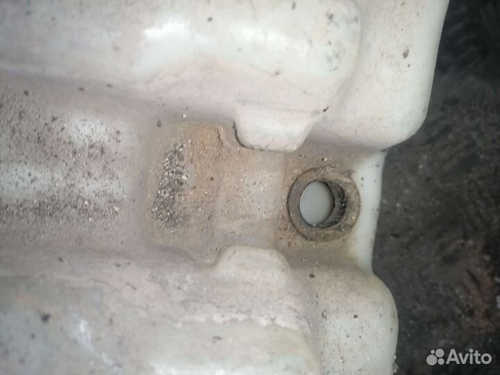 Бачок стеклоомывателя Peugeot 306