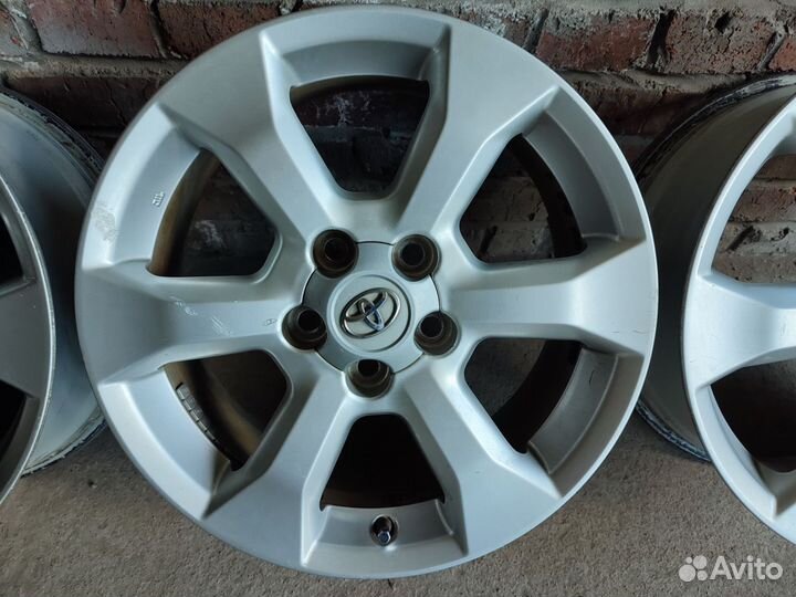 Оригинальные диски Toyota Rav4 R17 5х114.3