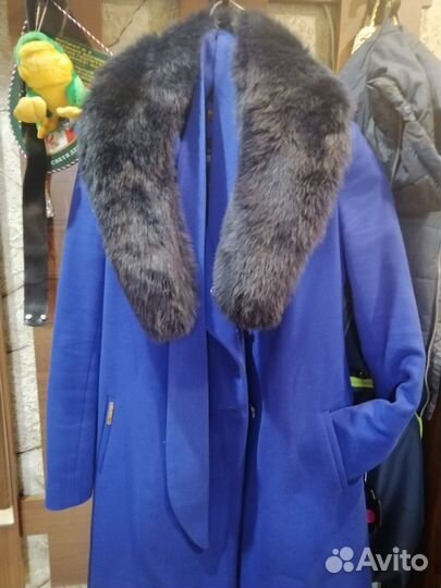 Пальто женское зима, размер 44. Можно и на 46