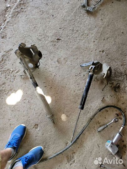 Задние амортизаторы крышки багажника на лифан х50