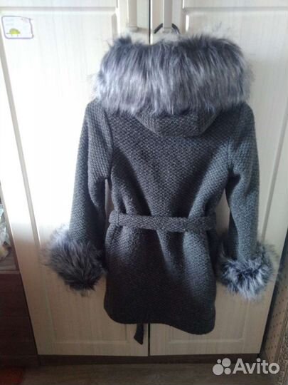 Зимнее пальто для девочки 