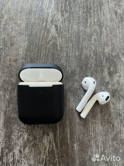 Наушники Apple AirPods 2