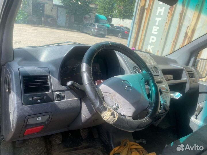 Mercedes-Benz Vito 2.1 МТ, 2002, 400 000 км