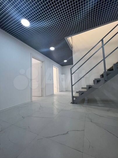 Свободного назначения, 104 м²