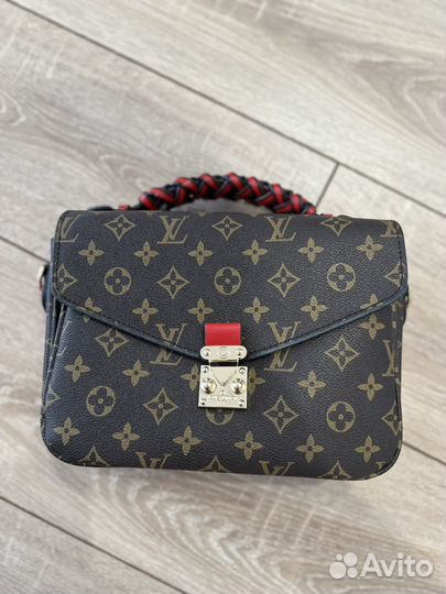 Сумка louis vuitton