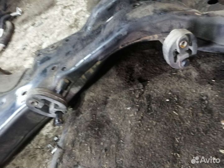 Подрамник передний mitsubishi lancer 9