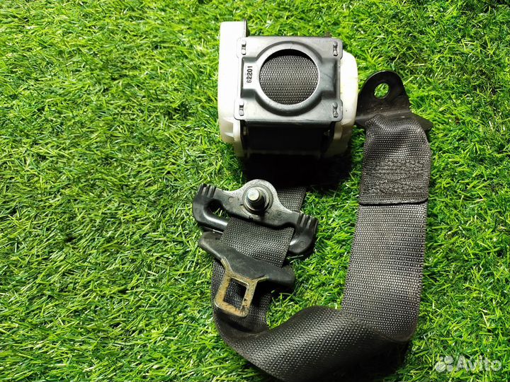 Ремень безопасности Mercedes C-Class (W203) II