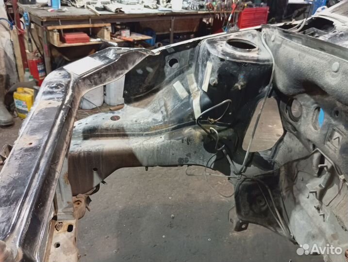 Лонжерон передний правый LADA Granta