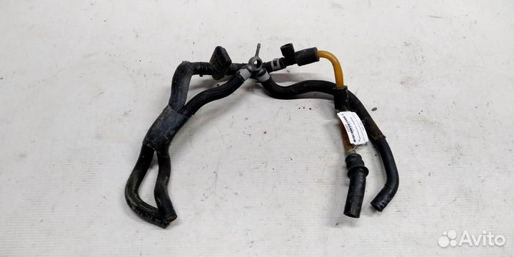 Трубка топливная Audi A5 07-11г