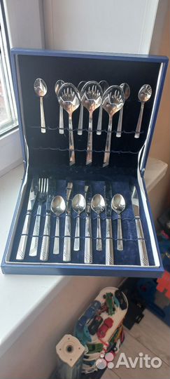 Набор столовых приборов