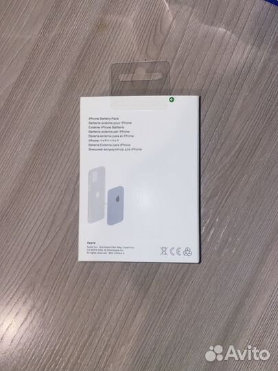 Внешний аккумулятор Apple battery pack