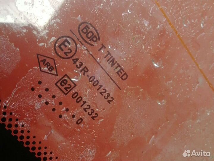 Стекло заднее рено логан 1