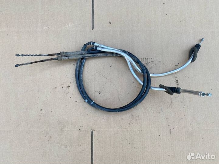 Трос ручника Volkswagen Polo