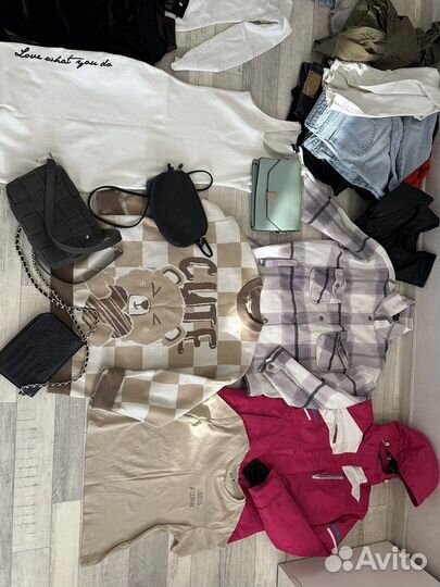 Женские вещи пакетом огромным