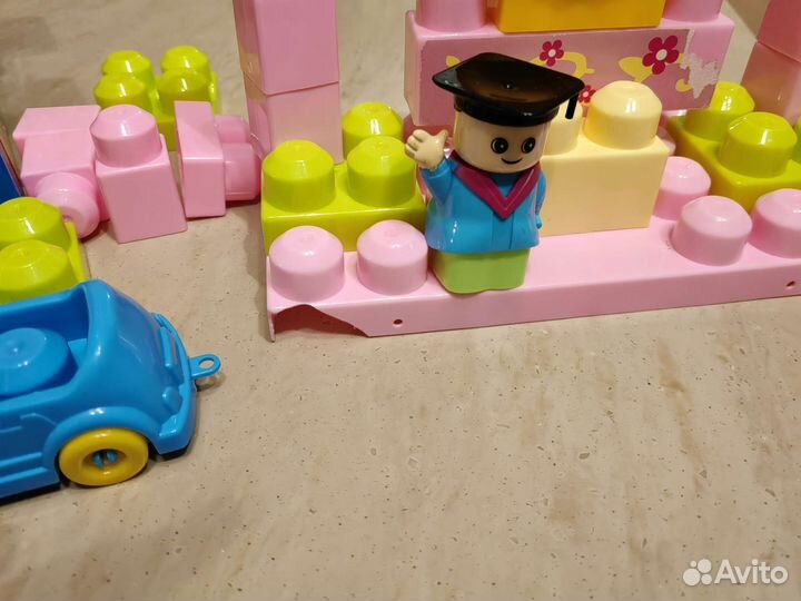 Конструктор для малышей