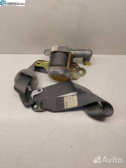 Ремень безопасности передний левый Toyota Prius 2