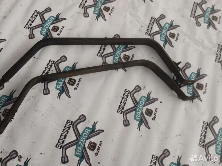 Крепление бензобака Mitsubishi Outlander XL CW5W