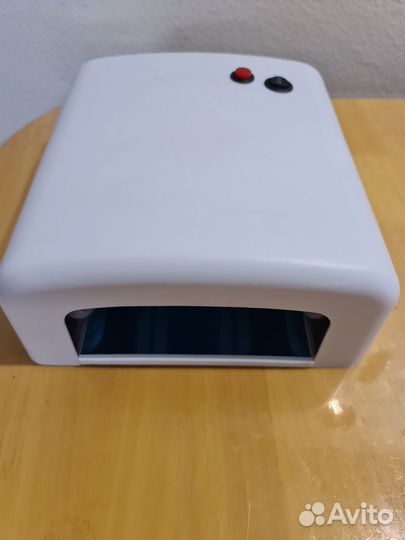 Уф лампа для ногтей