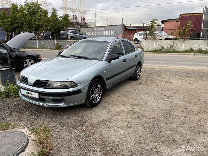 Mitsubishi Carisma, 2003