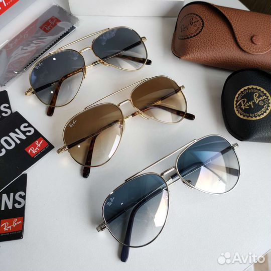 Солнцезащитные очки Ray-Ban Aviator Titanium