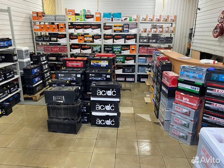 Аккумулятор новый 40Ач Зубр