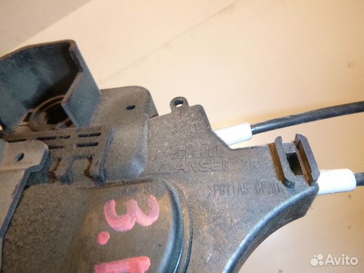 Замок двери задней правой mitsubishi colt colt (Z3) 2004