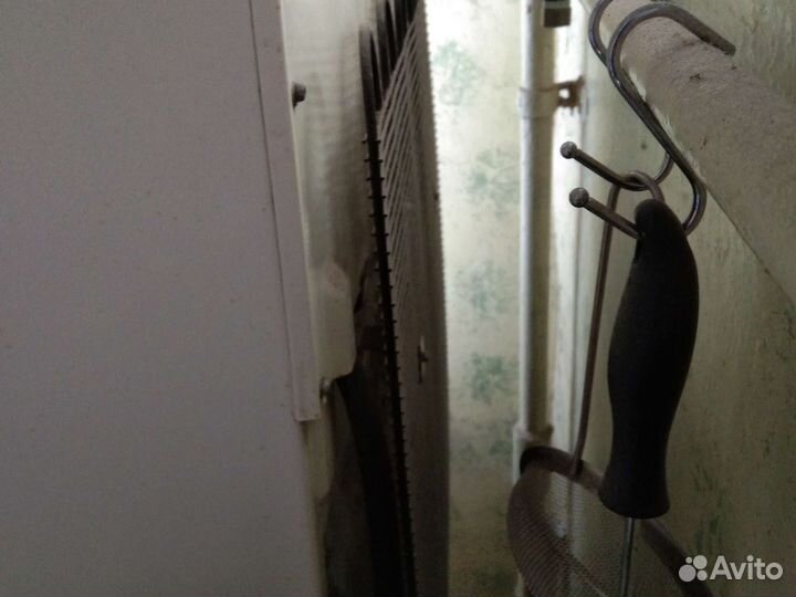 Холодильник на запчасти