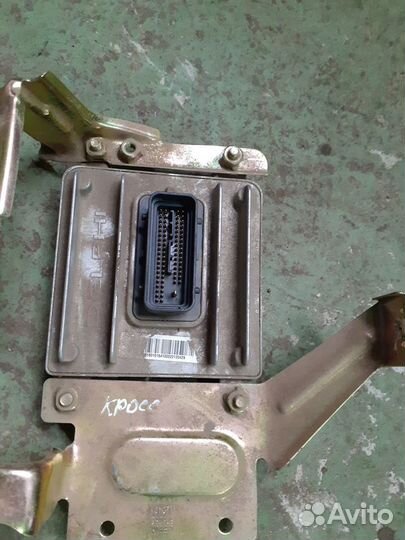 Блок управления двигателем Джили Мк Кросс