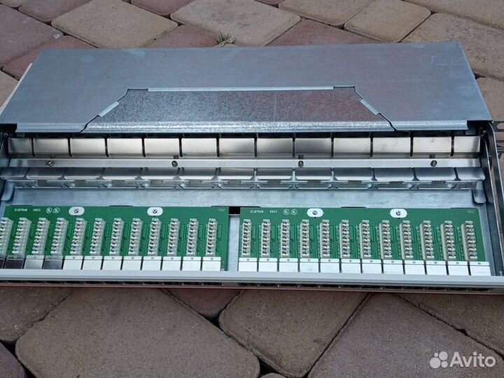 Патч панель 24