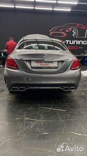 Задний диффузор и насадки C63 C-Class AMG W205