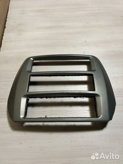 Накладка консоли Mitsubishi Galant EA3A