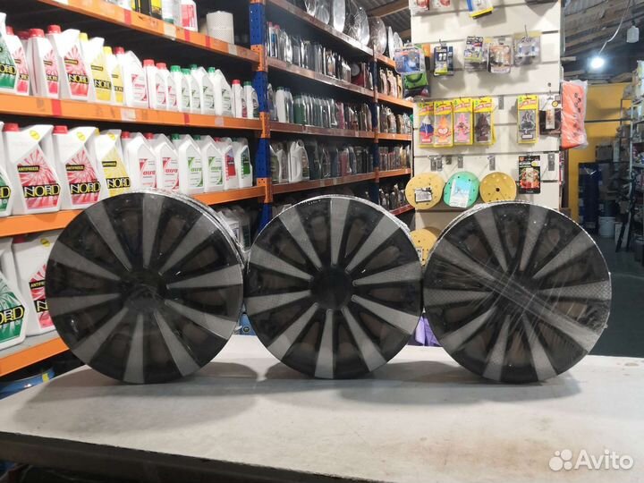 Колпаки колесные Carat Super Black R15 комплект