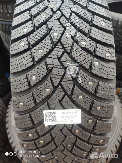 Pirelli Scorpion Ice Zero 2 225/65 R17 106T