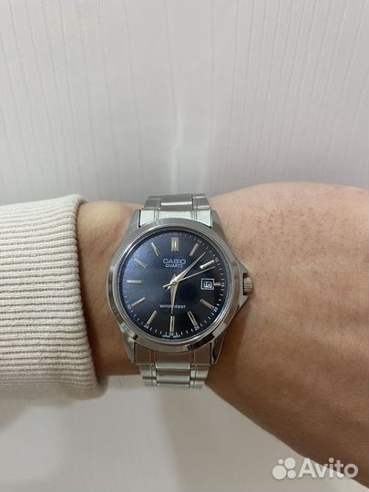 Часы Casio Quartz